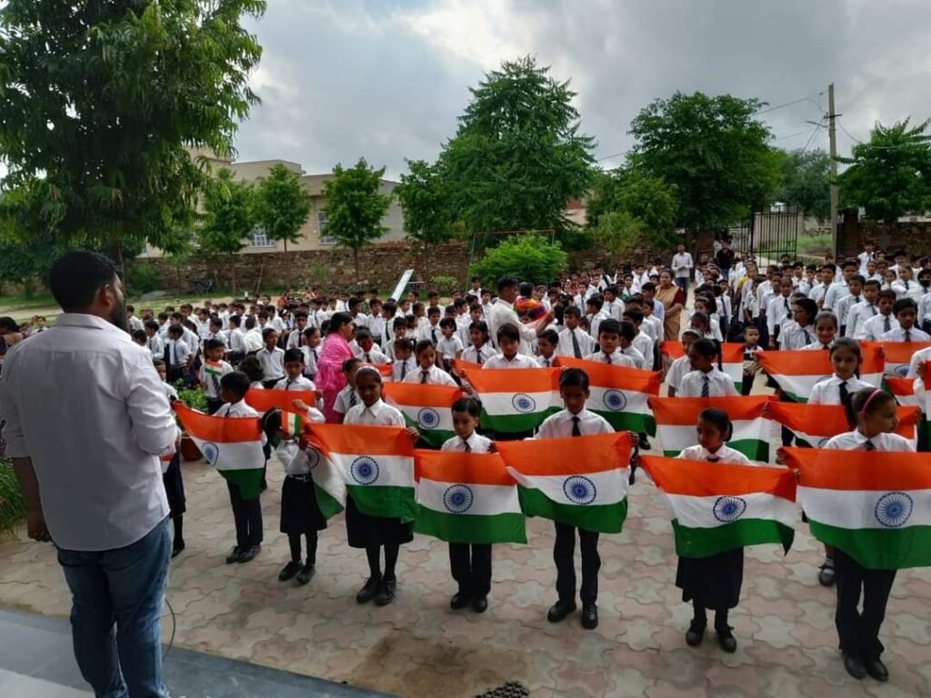 Navigating High School: Tips for Thriving Academically and Socially